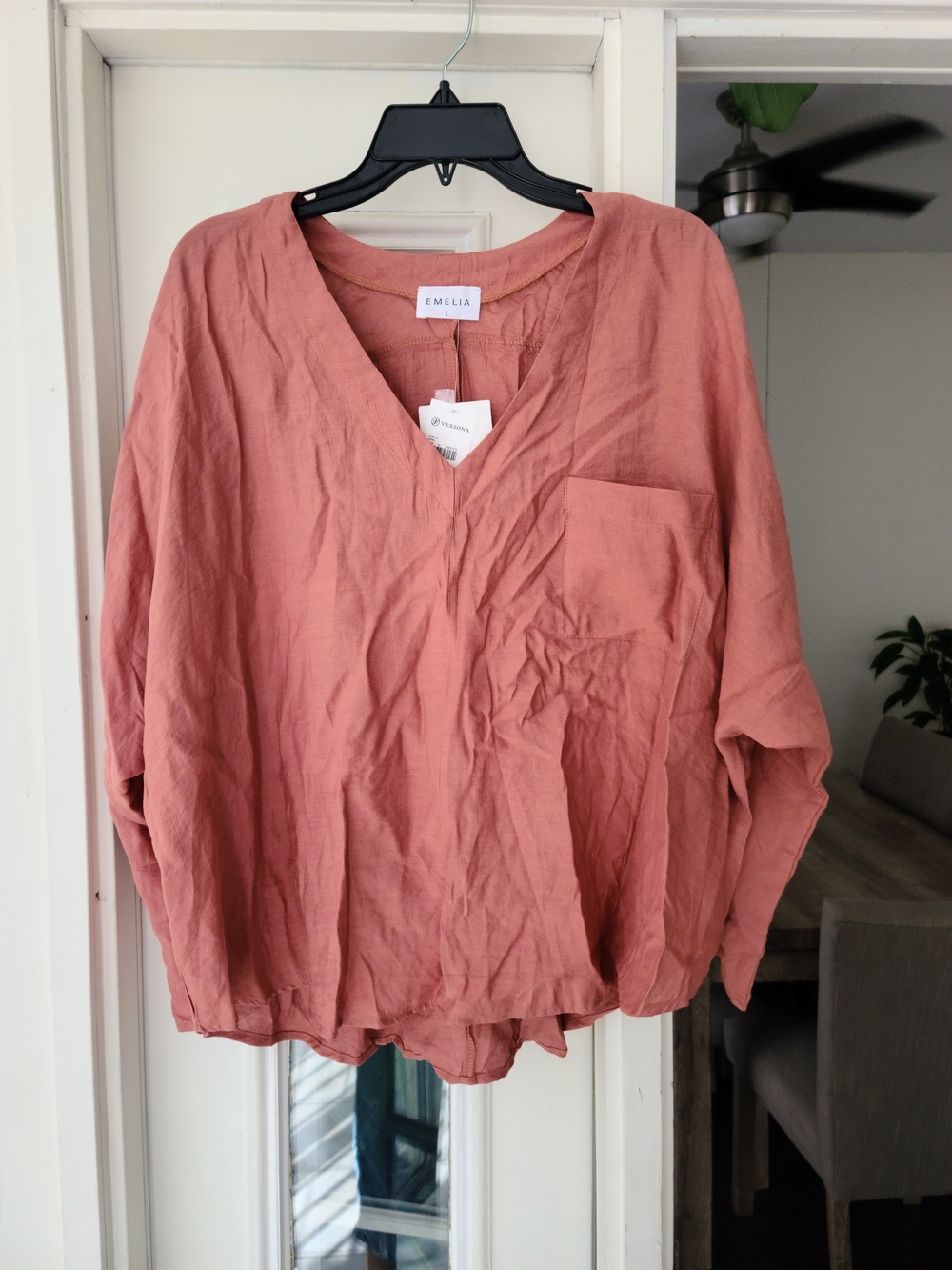 Emelia Women's V-Neck Long Sleeve Tunic in Dusty Rose
